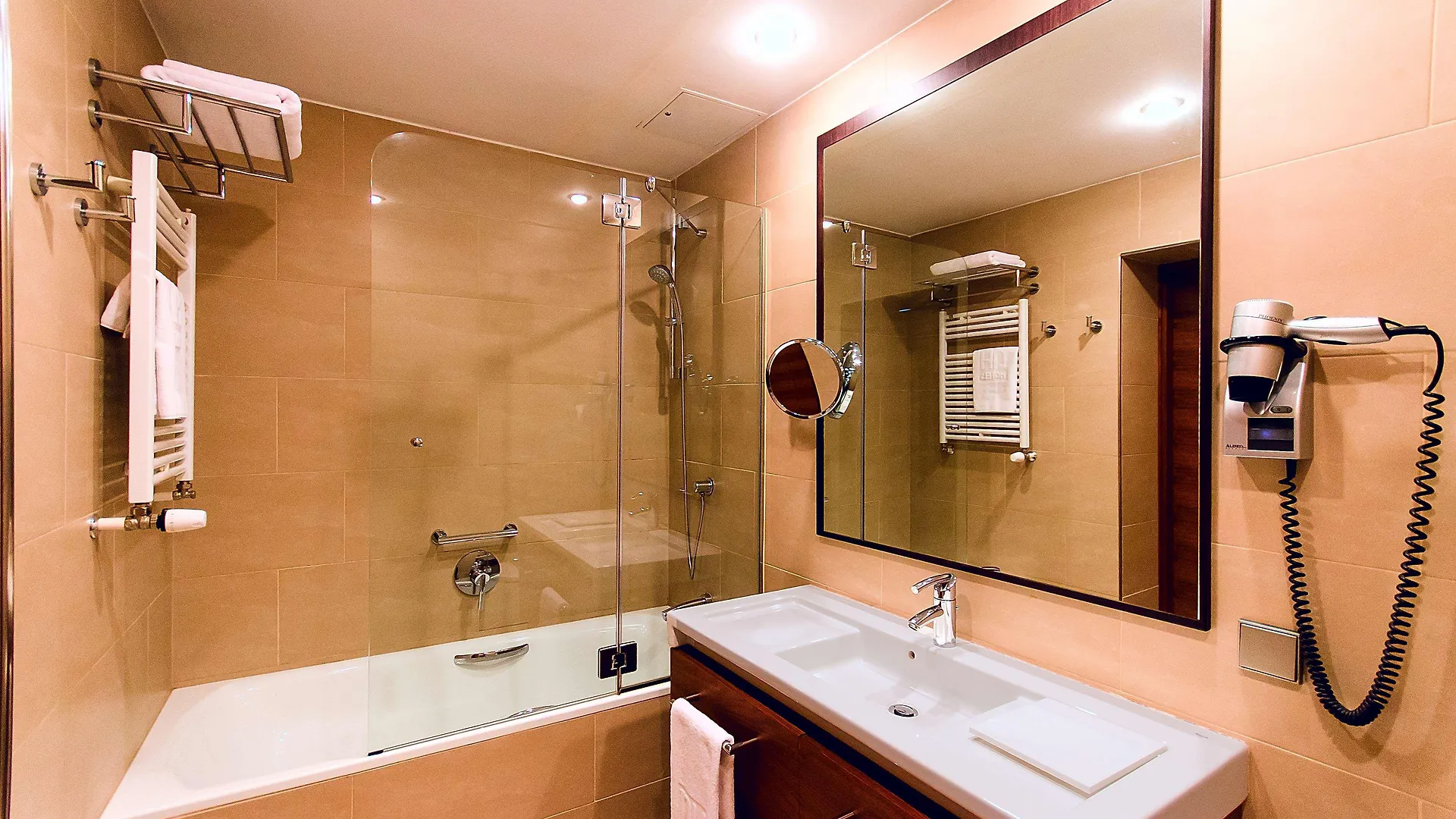 Hotel Nh Poznan
