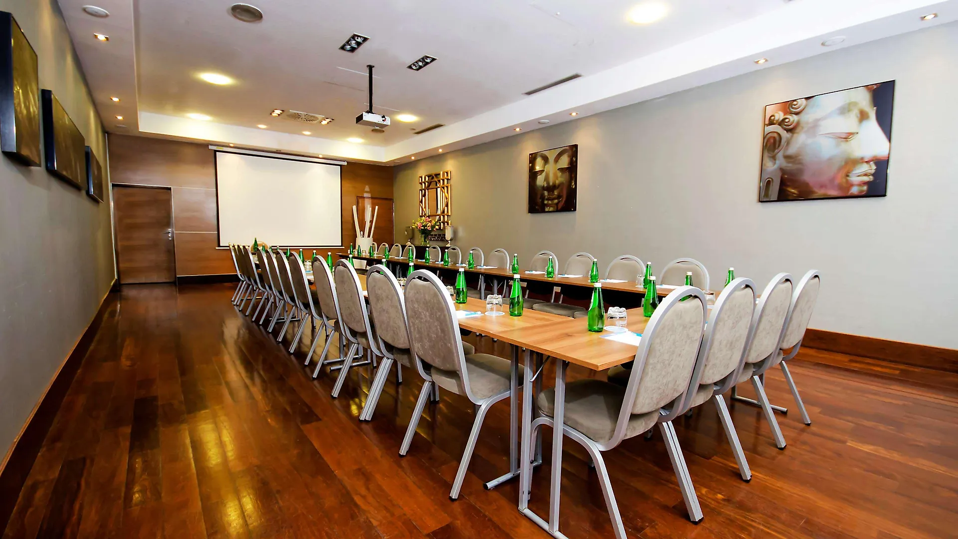 Hotel Nh Poznan Poland