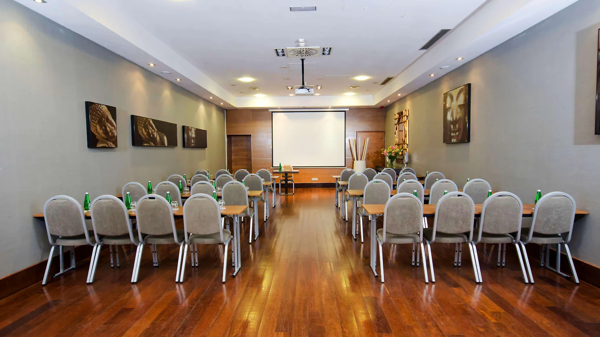 Hotel Nh Poznan 4*,  Poland