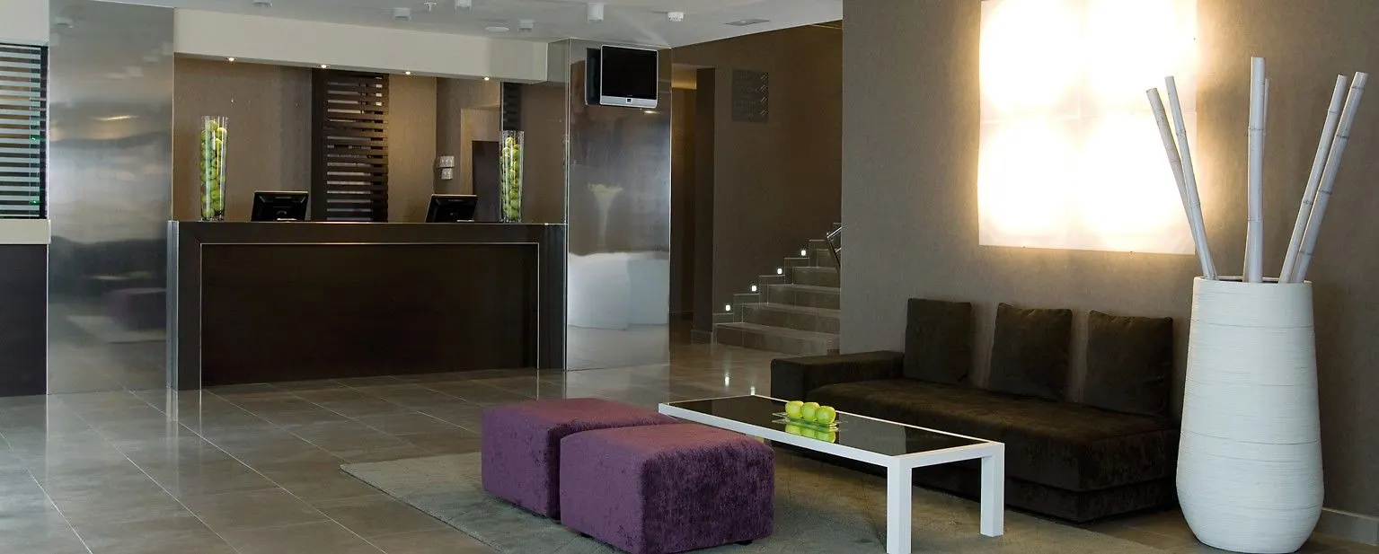 Hotel Nh Poznan 4*,