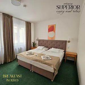 Claris Otel Prag